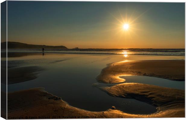 fistral beach sunset cornwall Canvas Print by Kevin Britland