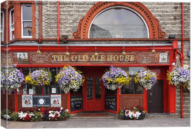 The old Alehouse Canvas Print by Kevin Britland