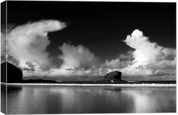 portreath cornwall Canvas Print by Kevin Britland