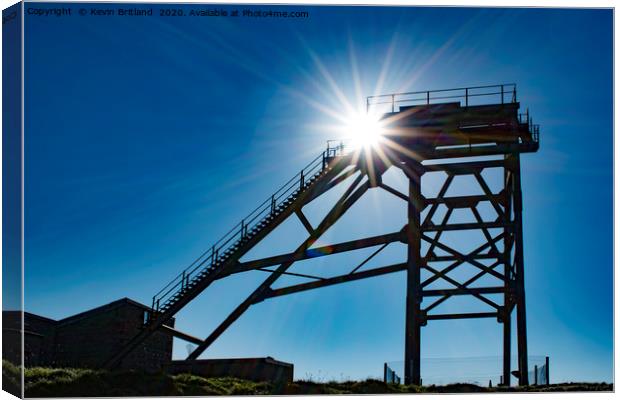 old cornish tin mine Canvas Print by Kevin Britland