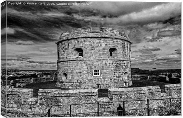 pendennis castle cornwall Canvas Print by Kevin Britland