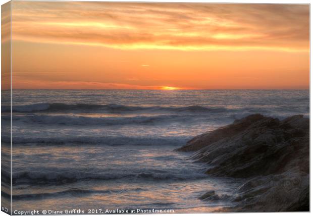 Fistral beach sunset Canvas Print by Diane Griffiths