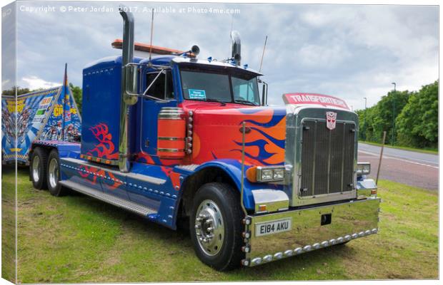 An American Peterbilt 379 truck used by a circus Canvas Print by Peter Jordan