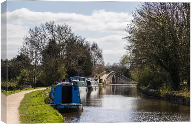 Rufford Branch of the Leeds Liverpool canal Canvas Print by Jason Wells