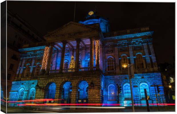 Traffic trails in front of the Liverpool Town Hall Canvas Print by Jason Wells