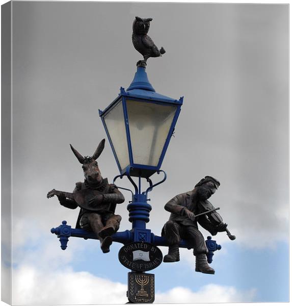 Stratford Upon Avon,Street lamp Canvas Print by Ann Collins