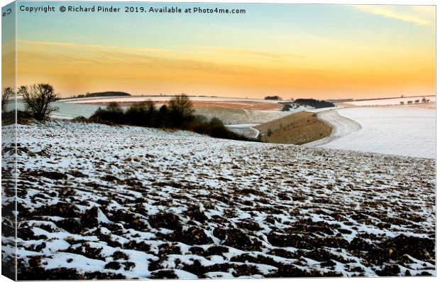 Snow on the East Yorkshire Wolds. Canvas Print by Richard Pinder