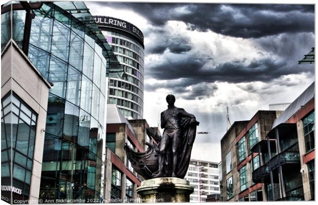 Birmingham centre with Horatio Nelson statue Canvas Print by Ann Biddlecombe