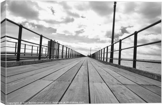 Leading lines on Southend on sea pier Canvas Print by Ann Biddlecombe