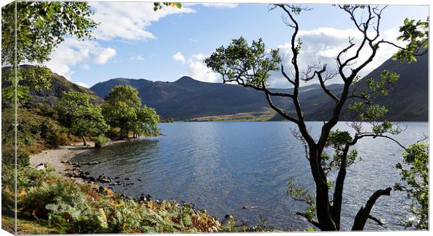 Crummock Water From The Beach Canvas Print by Steven Garratt