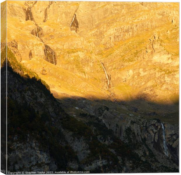 Valle de Pineta Canvas Print by Stephen Taylor