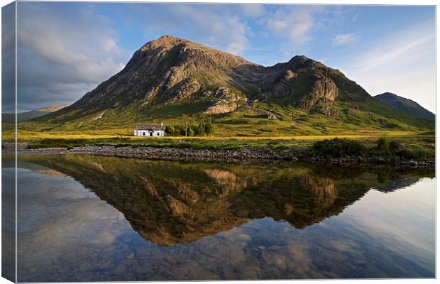  Lagangarbh Hut Canvas Print by Stephen Taylor