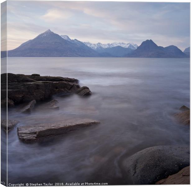 Sunset at Elgol Canvas Print by Stephen Taylor