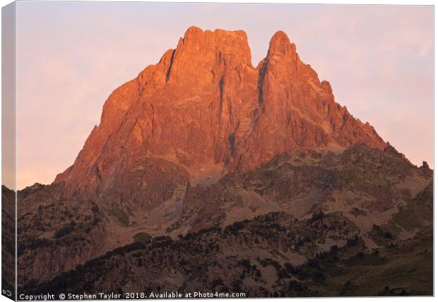 Pic Du Midi D'ossau Canvas Print by Stephen Taylor