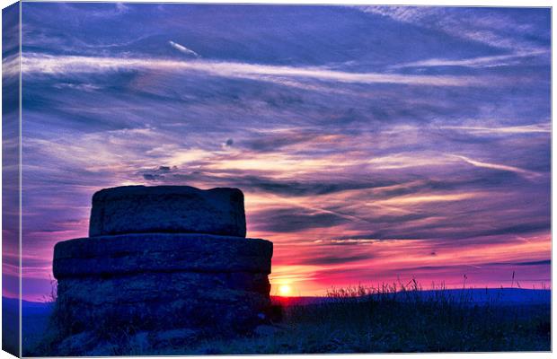  Hartshead Pike Sunset Canvas Print by Andy Smith