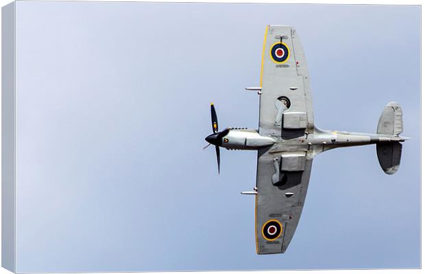  Spitfire pass Canvas Print by Gregory Culley