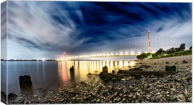 An evening shot of the River Humber  Canvas Print by Gregory Culley