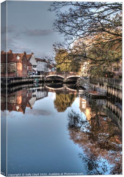 Fye Bridge, November in Norwich  Canvas Print by Sally Lloyd
