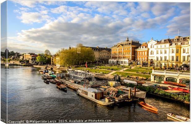 Thames, Riverside, Richmond, London, England; Canvas Print by Malgorzata Larys