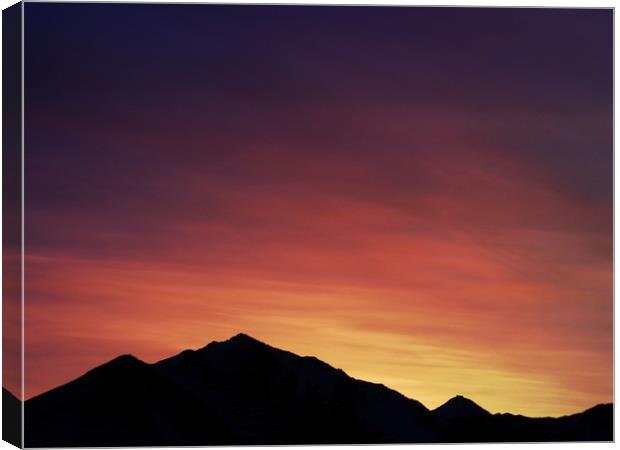 Purple Sunrise on Chugach Mountains, Alaska        Canvas Print by Erin Hayes