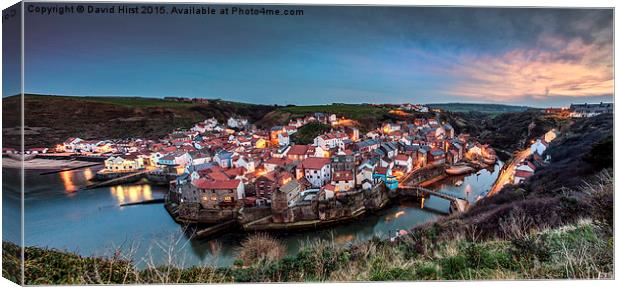  Sunset, Staithes,east coast, Canvas Print by David Hirst