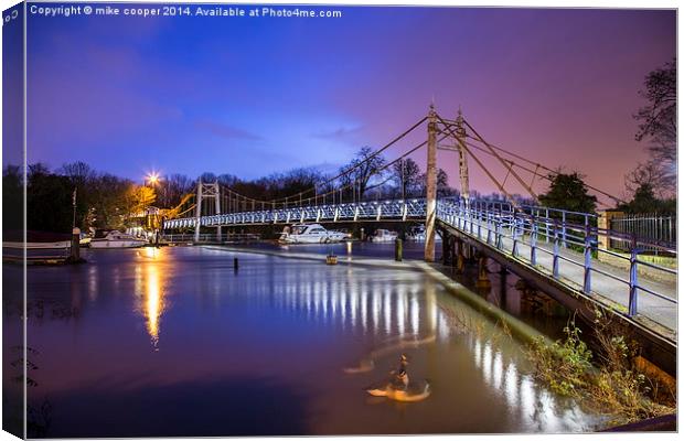  the thames at teddington Canvas Print by mike cooper