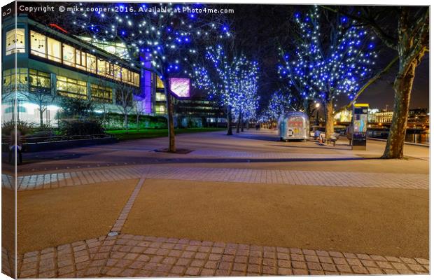 south bank tree lights Canvas Print by mike cooper