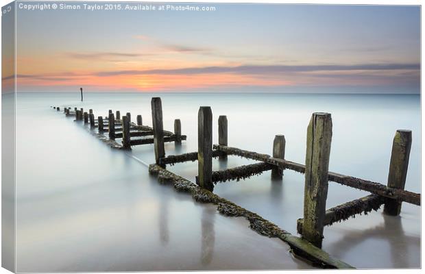 Sunrise Long Exposure at Overstrand Canvas Print by Simon Taylor
