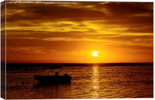  Indian Ocean Sunset Canvas Print by Lee Wilson