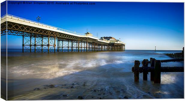  Cromer Pier Canvas Print by Alan Simpson