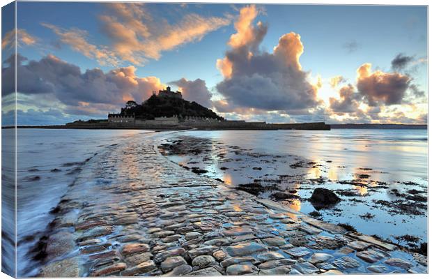 Causeway at Sunset (St Michael's Mount) Canvas Print by Andrew Ray