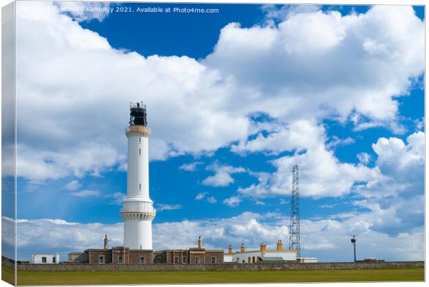 Girdleness Lighthouse at Nigg Bay, Aberdeen Canvas Print by Howard Kennedy