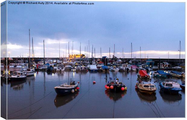  Bridlington Harbor Canvas Print by Richard Auty