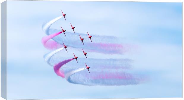 The Red Arrows Canvas Print by Louise Wilden