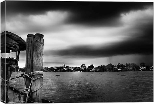  Storms Coming  Canvas Print by Dave Rowlands