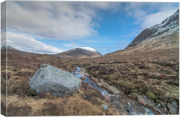 Glen Etive Highlands of Scotland Canvas Print by Jonathon barnett