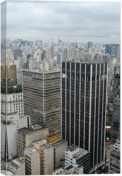  Downtown Sao Paulo Brazil Canvas Print by Richard Wareham