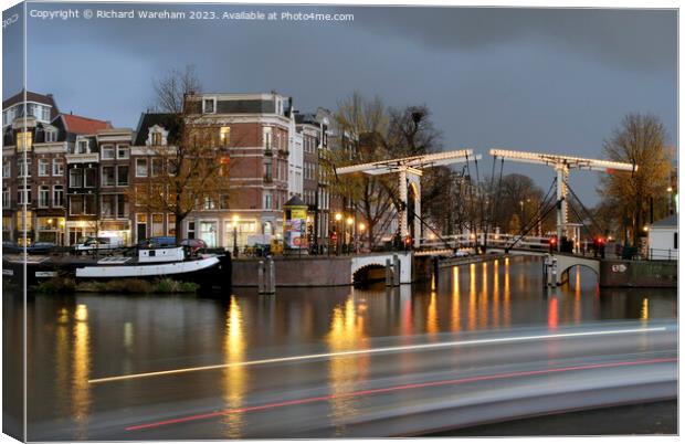 River Amstel  Canvas Print by Richard Wareham