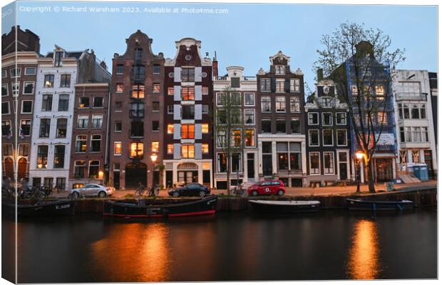 Canal Houses on the Herengracht Canvas Print by Richard Wareham