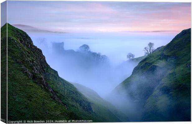 Foggy Morning in Cave Dale Canvas Print by Rick Bowden
