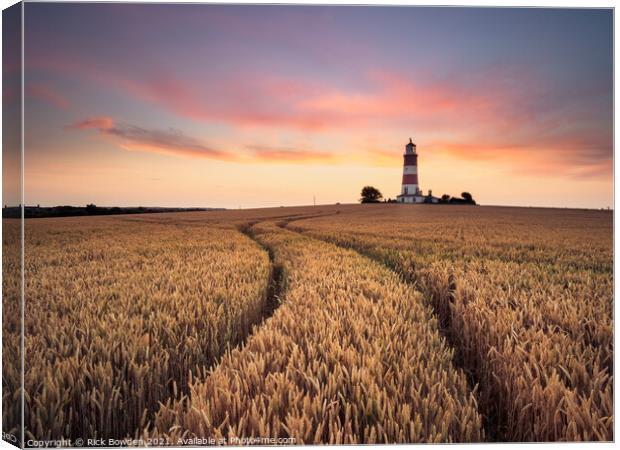 The Majestic Happisburgh Lighthouse Canvas Print by Rick Bowden