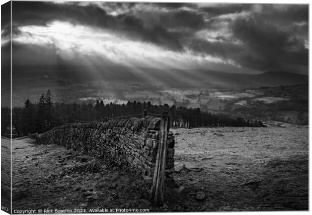 Castleton Peak District Canvas Print by Rick Bowden