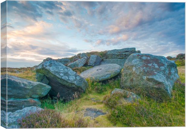 curbar edge            Canvas Print by Jason Thompson