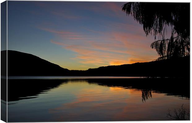 lake sunset Canvas Print by Peter Righteous