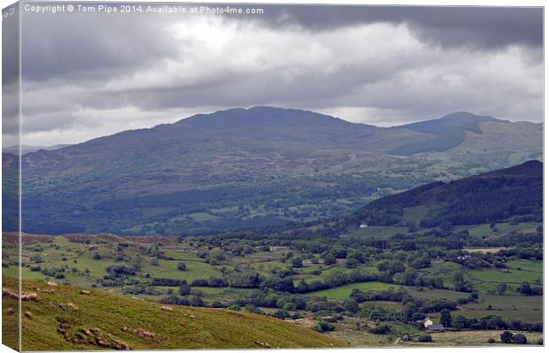 Picturesque Welsh Mountains & Hills. Canvas Print by Tom Pipe