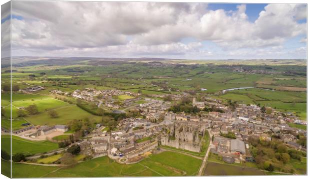 Middleham Castle Canvas Print by Ben Wilkinson