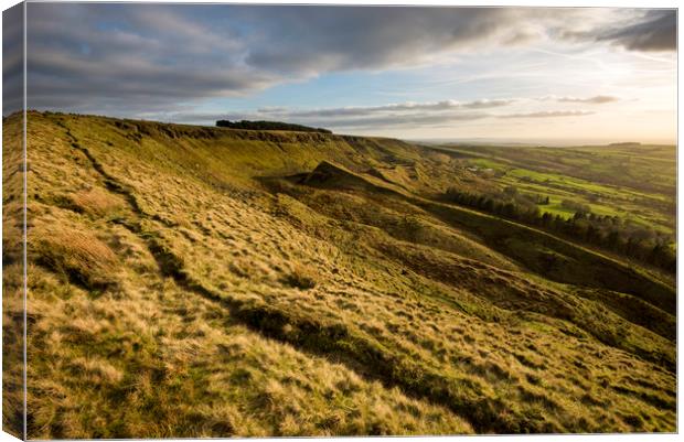 Spring evening on Coombes edge Canvas Print by Andrew Kearton