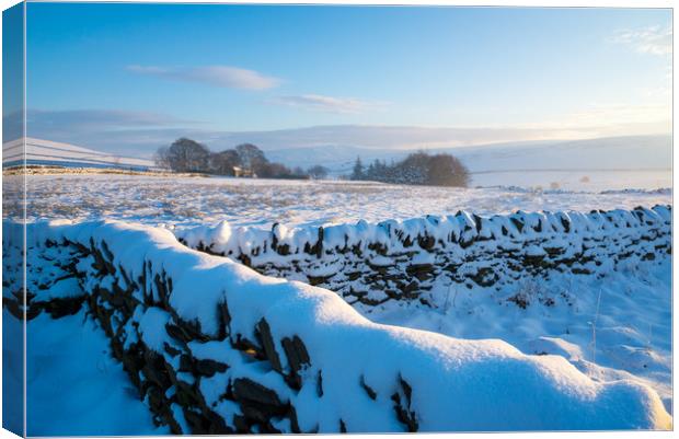 Snowy morning in the High Peak, Derbyshire Canvas Print by Andrew Kearton