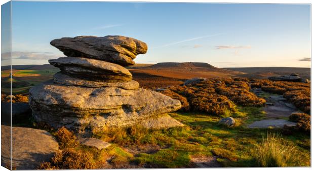 Hathersage Moor in autumn Canvas Print by Andrew Kearton