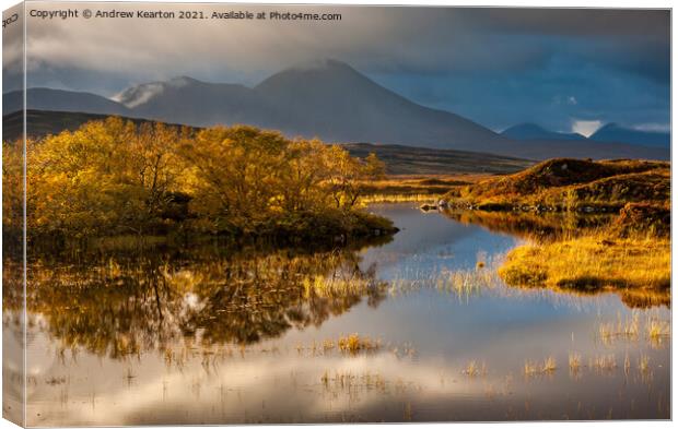 Lochain Dubha and the Red Hills, Isle of Skye Canvas Print by Andrew Kearton